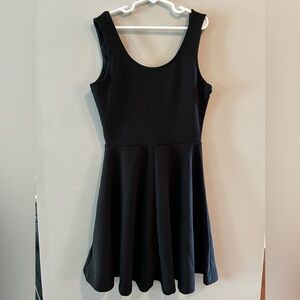 Flirty Silhouette Tank Skater Dress from Windsor - NWT - Women’s XS - Black